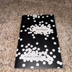 The Plague-Albert Camus black and white cover